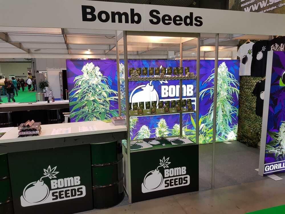 Bomb Seeds exhibition stand at Cannafest Prague 2017